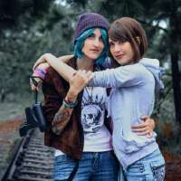 chloe-and-max---pricefield-ii-by-rachasakawa-delwv4u-fullview-1-1651948726-855151363-450x450.jpg