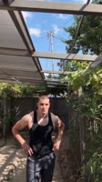 nPAN8mRg6P9VZSaSOmynkwNNo.mp4
