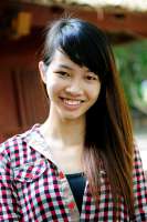 70480565-Portrait-of-a-smiling-vietnamese-girl-in-Vietnam-South-East-Asia-Asia.jpg