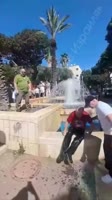 hrfcjbbws0f0d34m0352x624.mp4