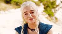 mother-of-dragons-emilia-clarke.gif