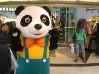 HKDragonCentreAppleMallGiantPandaCosplay1.JPG
