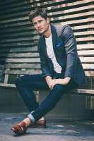 4be96d90e9004d7934691a9ebfbfeed4.jpg
