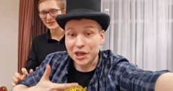 на двачах пишут.webm