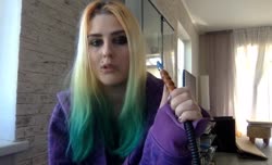15858627981280.webm