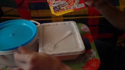 Шелушит 3.mp4