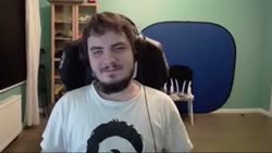 это смещно.mp4