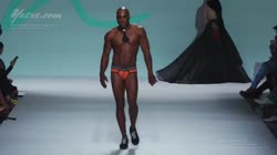 ниггер-пидорас-вошёл-в-тред.webm