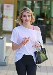 emma-roberts-leaves-yoga-class-in-los-angeles1.jpg
