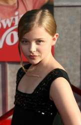 chloemoretz-swingvote-1.jpg
