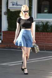 emma-roberts-leggy-in-mini-skirt-leaving-fred-segal-in-la-3[...].jpg