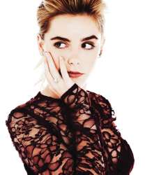 kiernan-shipka-scene-magazine-2014-photoshoot2.jpg