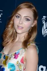 Annasophia Robb 3665604172797.jpg