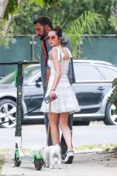 Ana-De-Armas-Leggy-in-White-Dress-8.jpg