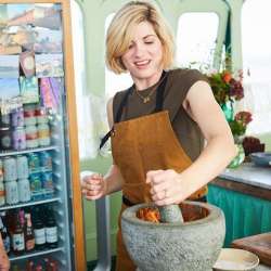 best of jodie whittaker ✨ on Twitter.jpg