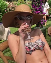 351167068227927145927973409263314927091712n.mp4