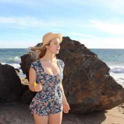 Caylee-Cowan-for-Photoshoot-on-the-Beach-in-Malibu-7.jpg