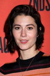 740full-mary-elizabeth-winstead.jpg
