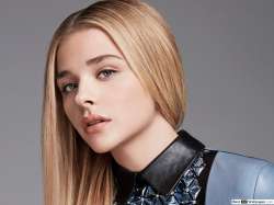 beautiful-actress-chloe-grace-moretz-wallpaper-1680x1260-12[...].jpg