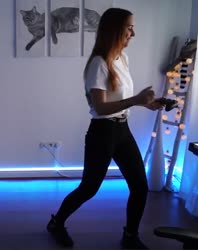 1545906178067.mp4
