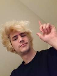 xQcOW.jpg