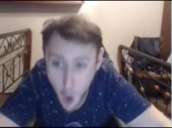 16034808918140.webm