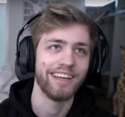 201439772.jpg