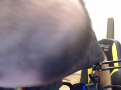 v.mp4