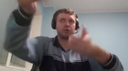 КРЕСТЬЯНИН С КОПЬЕМ.mp4