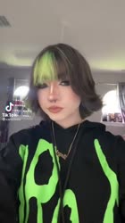 1640436300567.webm
