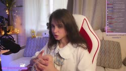 AT-cmP97urfPrSCoG50KpTTcVSQ.mp4