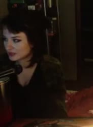 15495533043940.webm
