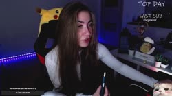 AT-cmJza9OGRLn-AFGv7HyI7a5g.mp4