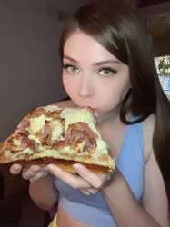 16572246372360.mp4
