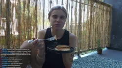 AT-cmRXYwlmuPFZPL86rzv7xZEg-720.mp4