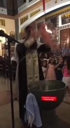 1664766219281840467352x640.webm