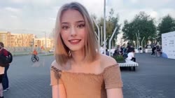 98b4330b21810b7e319a86701c6bf1ee.mp4