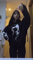 AB416354C79743D60F964407CB5E0488videodashinit.mp4