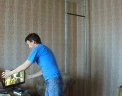 кейняша танцует.webm