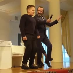 отчим танцует.mp4