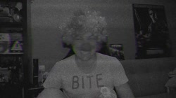 16704376225620.webm