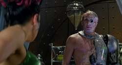 Space-Truckers-1996-Movie-Screenshot-24.jpg