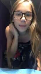 Video16632.mp4snapshot01.03.833.png
