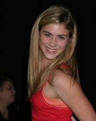 1118full-caitlin-wachs.jpg