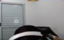 китаец смеётся.mp4