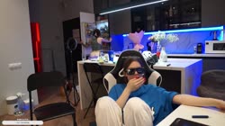 AT-cmZlV6qxTKstiprQOe2NvDhQ.mp4