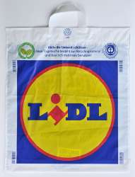 They-are-scrapping-their-5p-bags-it-encourage-people-to-buy-the-9p-reusable-ones-instead-668524.jpg