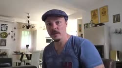 video5221974474320001627.mp4