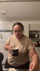 25391064141307854874.mp4