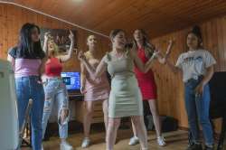 serbia-pretty-loud-band-1.webp